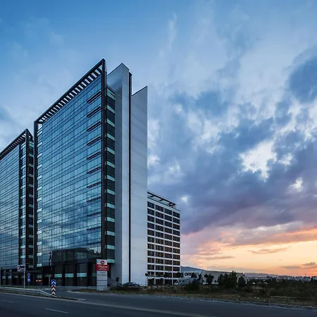 Premier Airport Hotel