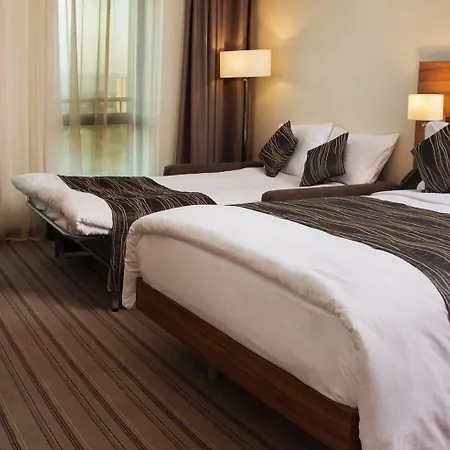 Premier Airport 4*